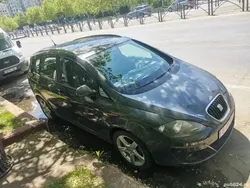 Gri Utilizat 2011 Seat Altea XL Monovolum | 3.300 EUR