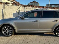 Culoaremaro Utilizat 2017 Skoda Octavia LAURIN & KLEMENT Break | 14.500 EUR (Puțin scump)