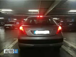 Gri Utilizat 2008 Peugeot 207 Hatchback | 1.800 EUR (Preț bun)