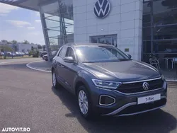 Gri Nouă 2025 VW T-Roc Life SUV | 27.270 EUR (Preț OK)