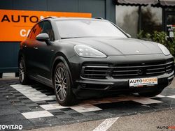 Culoarenegru Utilizat 2022 Porsche Cayenne SUV | 71.950 EUR
