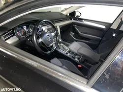 Negru Utilizat 2018 VW Passat Berlinǎ | 11.750 EUR (Preț bun)