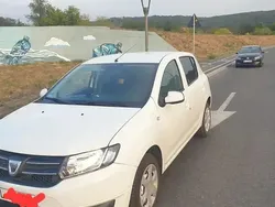 Alb Utilizat 2013 Dacia Sandero Hatchback | 4.300 EUR (Preț OK)