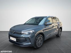 Gri mediu normal Utilizat 2024 VW Tiguan Advance SUV | 42.800 EUR