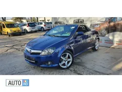 Albastru Utilizat 2005 Opel Tigra Cabrio | 2.199 EUR