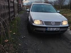 Utilizat 2003 VW Bora Berlinǎ | 1.500 EUR