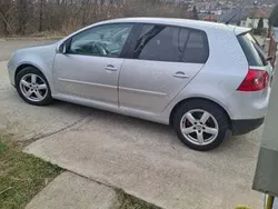 VW Golf V