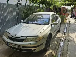 Utilizat 2001 Renault Laguna II Hatchback | 700 EUR (Scump)