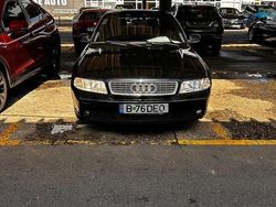 Culoarenegru Utilizat 2001 Audi A4 Berlinǎ | 1.500 EUR (Preț bun)