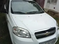 Alb Utilizat 2011 Chevrolet Aveo Berlinǎ | 1.800 EUR