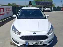 Culoarealb Utilizat 2017 Ford Focus Trend Berlinǎ | 7.000 EUR (Preț bun)