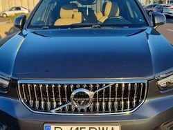 Culoarealbastru Utilizat 2020 Volvo XC40 Inscription SUV | 28.900 EUR (Preț OK)