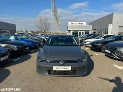 Gri Nouă 2025 VW Golf VIII Life Hatchback | 30.000 EUR (Preț OK)