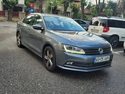 Gri Utilizat 2017 VW Jetta Trendline Berlinǎ | 10.000 EUR (Preț OK)