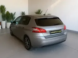 Utilizat 2017 Peugeot 308 Allure Hatchback | 6.250 EUR (Preț OK)