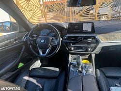 Culoarenegru Utilizat 2018 BMW 530 Luxury Line Berlinǎ | 30.900 EUR (Scump)