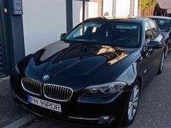 Culoarenegru Utilizat 2012 BMW 530 Comfort Edition Hatchback | 9.650 EUR (Preț OK)