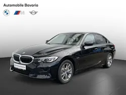 Black 2 Utilizat 2021 BMW 330e Shadowline Berlinǎ | 29.964 EUR (Super Preț)
