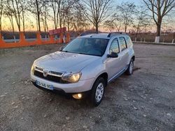 Gri Utilizat 2014 Dacia Duster SUV | 5.800 EUR (Preț OK)