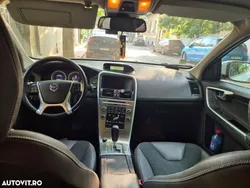 Alb Utilizat 2010 Volvo XC60 Standard SUV | 7.999 EUR (Super Preț)