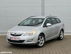 Argint Utilizat 2011 Opel Astra Exklusiv Break | 2.995 EUR (Preț OK)