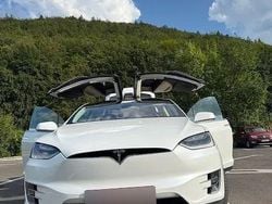 Culoarealb Utilizat 2018 Tesla Model X SUV | 26.000 EUR
