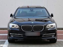 Culoarenegru Utilizat 2013 BMW 730 Comfort Edition Berlinǎ | 14.900 EUR (Preț OK)