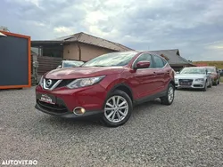 Rosu Utilizat 2014 Nissan Qashqai Acenta SUV | 10.690 EUR (Preț OK)