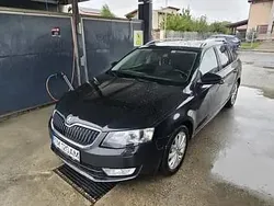 Negru Utilizat 2016 Skoda Octavia Break | 5.800 EUR (Super Preț)