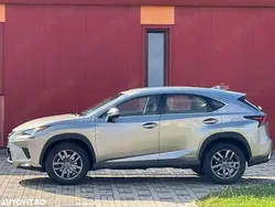 Utilizat 2020 Lexus NX300h Business Edition SUV | 26.200 EUR