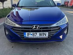 Culoarealbastru Utilizat 2019 Hyundai Elantra Berlinǎ | 13.000 EUR (Preț OK)