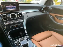 Albastru Utilizat 2017 Mercedes C300e Break | 16.250 EUR