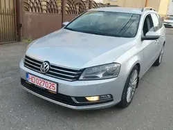 Gri Utilizat 2012 VW Passat Break | 5.650 EUR (Preț bun)