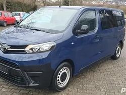 Culoarealbastru Utilizat 2018 Toyota Proace Verso Break | 18.999 EUR (Scump)