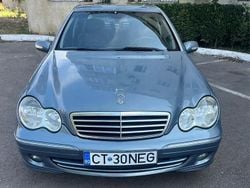 Culoaregri Utilizat 2006 Mercedes C200 Avantgarde Berlinǎ | 3.200 EUR (Preț bun)