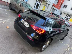 Negru Utilizat 2019 Mercedes A180 Hatchback | 19.900 EUR