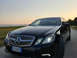 Culoarenegru Utilizat 2009 Mercedes E250 Berlinǎ | 8.900 EUR (Preț OK)