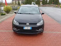 Culoarenegru Utilizat 2015 VW Polo Comfortline | 4.990 EUR (Preț OK)