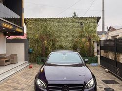 Culoarealte culori Utilizat 2020 Mercedes E220 Berlinǎ | 14.999 EUR