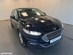 Negru Utilizat 2020 Ford Mondeo Titanium Berlinǎ | 14.399 EUR (Preț bun)