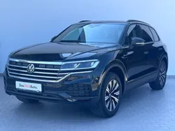Negru normal Utilizat 2023 VW Touareg Style SUV | 49.900 EUR (Preț OK)