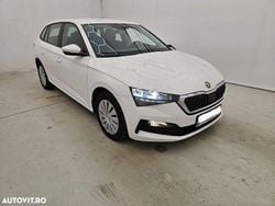 Culoarealb Utilizat 2021 Skoda Scala Ambition Hatchback | 8.700 EUR (Preț bun)