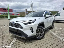 Alb Nouă 2024 Toyota RAV4 Hybrid SUV | 45.980 EUR (Scump)