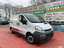Alb Utilizat 2005 Opel Vivaro Van | 4.499 EUR