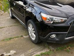 Culoarenegru Utilizat 2010 Mitsubishi ASX Diamant Edition SUV | 7.300 EUR (Preț OK)
