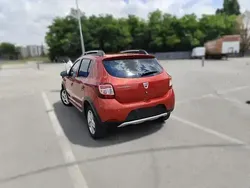 Utilizat 2015 Dacia Sandero Stepway Hatchback | 8.000 EUR (Scump)