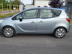 Utilizat 2010 Opel Meriva Monovolum | 2.400 EUR