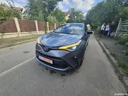 Utilizat 2021 Toyota C-HR SUV | 17.850 EUR (Super Preț)