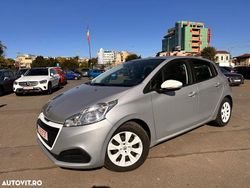 Culoareargint Utilizat 2016 Peugeot 208 Active Hatchback | 5.500 EUR (Preț OK)