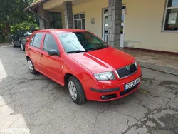 Culoarerosu Utilizat 2006 Skoda Fabia Classic | 2.700 EUR